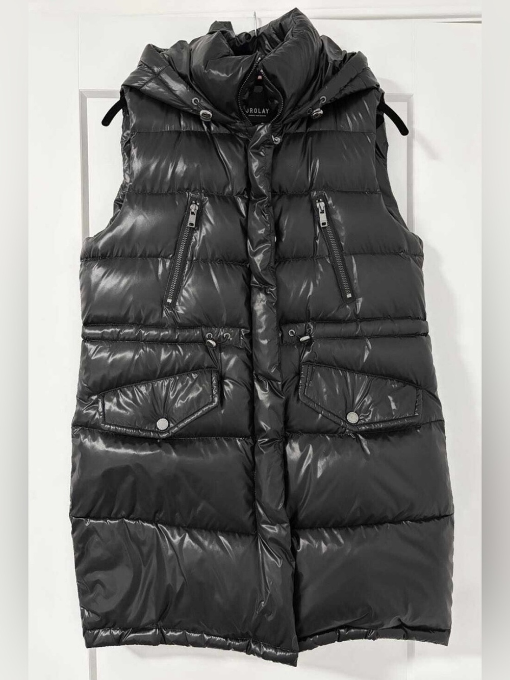 Orolay Women's Long Hooded Down Puffer Vest